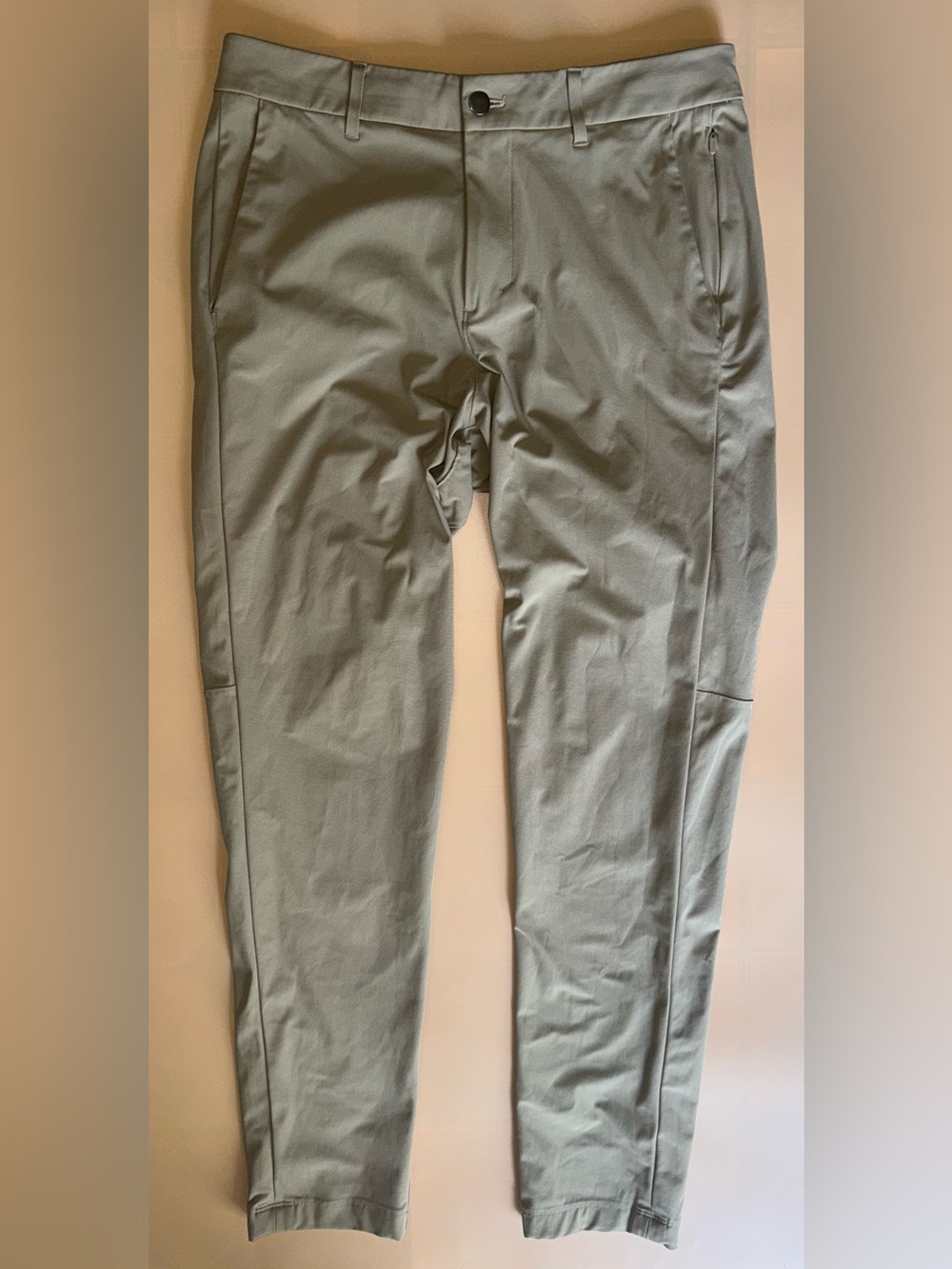 Lululemon ABC Pants Men’s 31 Beige Tan Slim Taper Stretch Chino Golf Casual